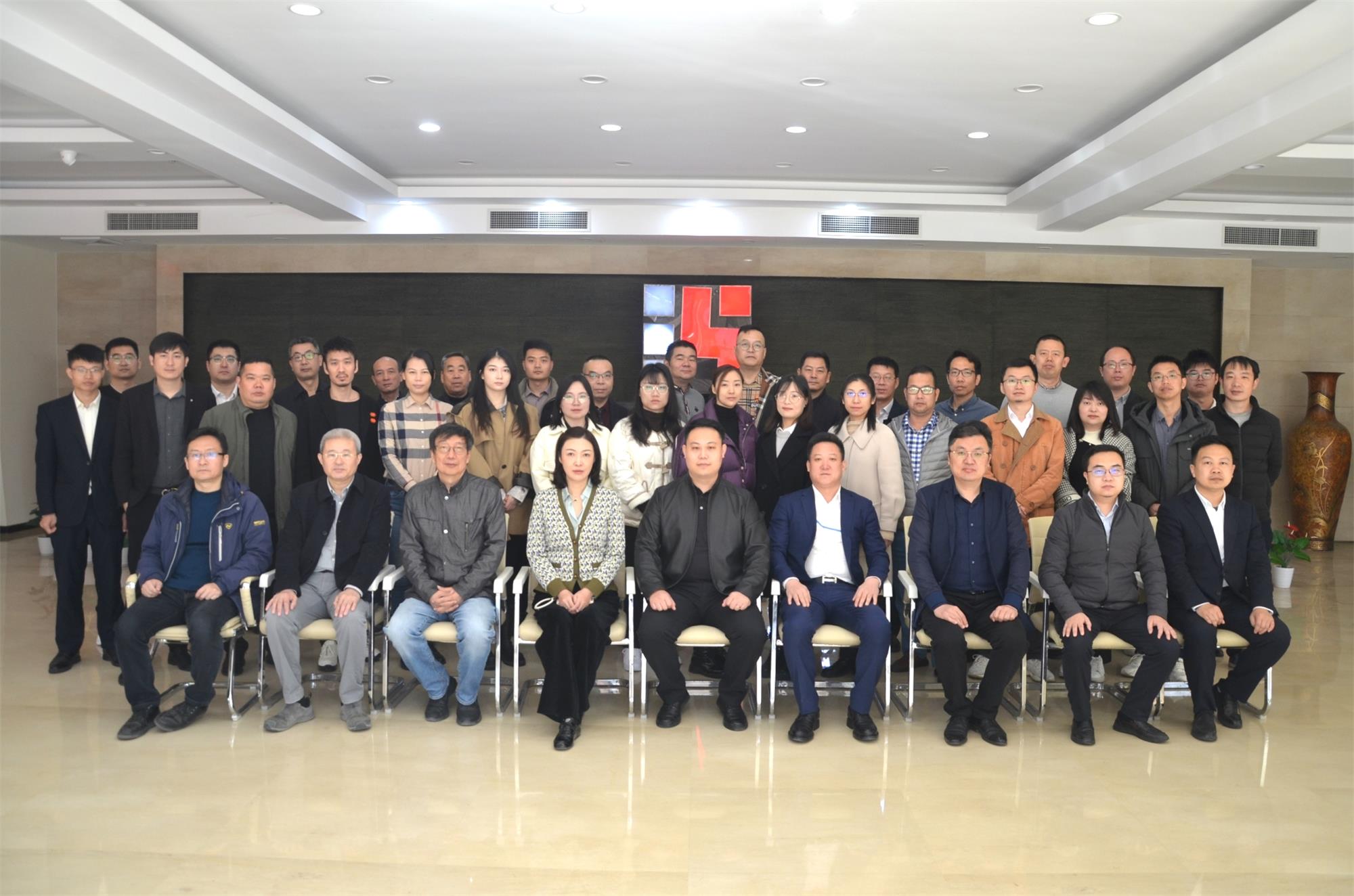 常宏裝飾副總工程師吳歆威參加《CBDA建筑室內(nèi)裝配式裝修設(shè)計(jì)標(biāo)準(zhǔn)》第二次編制工作會(huì)議